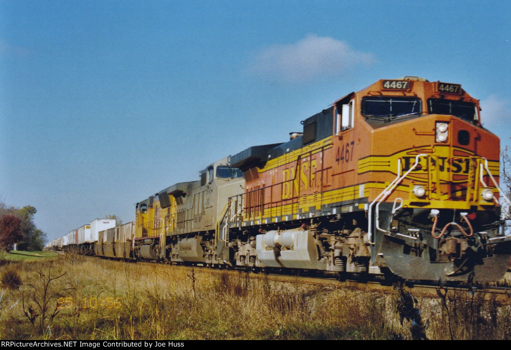 BNSF 4467 East